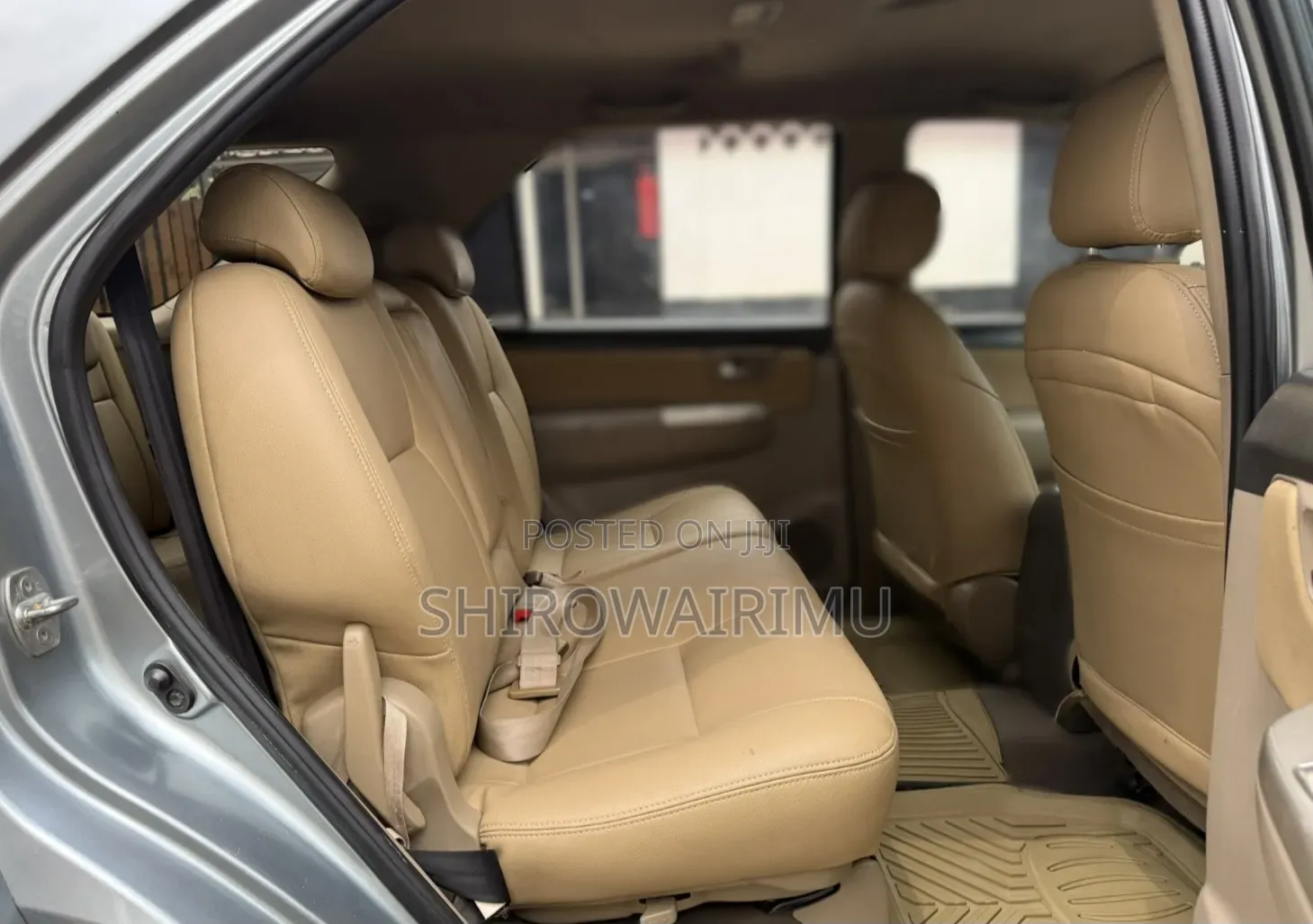 Toyota Fortuner 2014 Silver