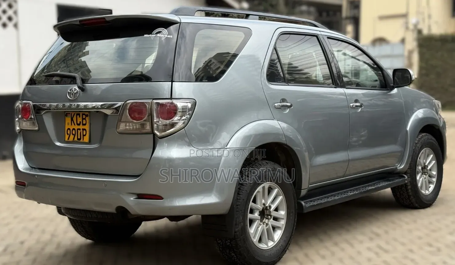 Toyota Fortuner 2014 Silver