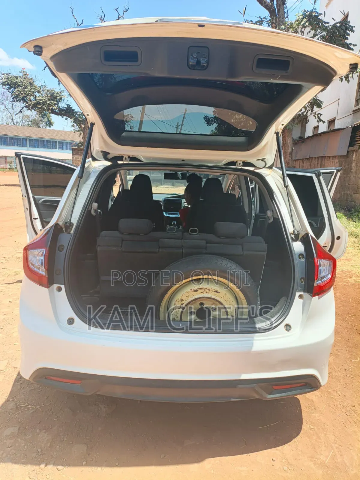 Honda Jade 2015 White