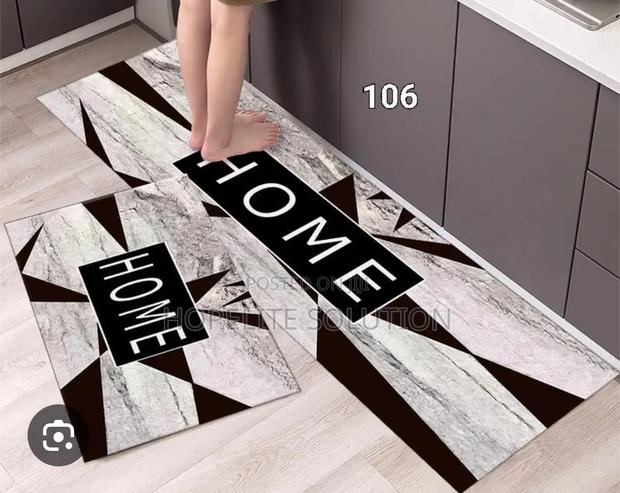 High Quality HEAVY Grip Rubber Underside 2pcs Set 3D Kitchen Mat - main view