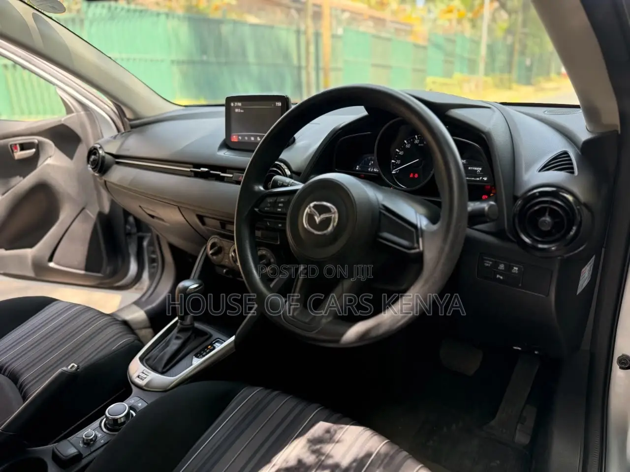 Mazda 2 2020 Silver