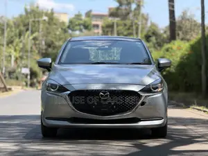 Mazda 2 2020 Silver