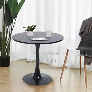Tulip Base Marble Table