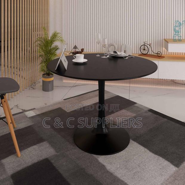 Tulip Base Marble Table - thumbnail 8