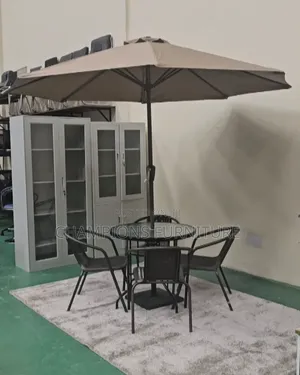 5-Piece Rattan Set With Umbrella