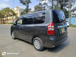 Toyota Noah 2011 Gray