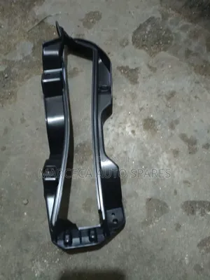 Foglight Inner Housing Honda Vezel 2018