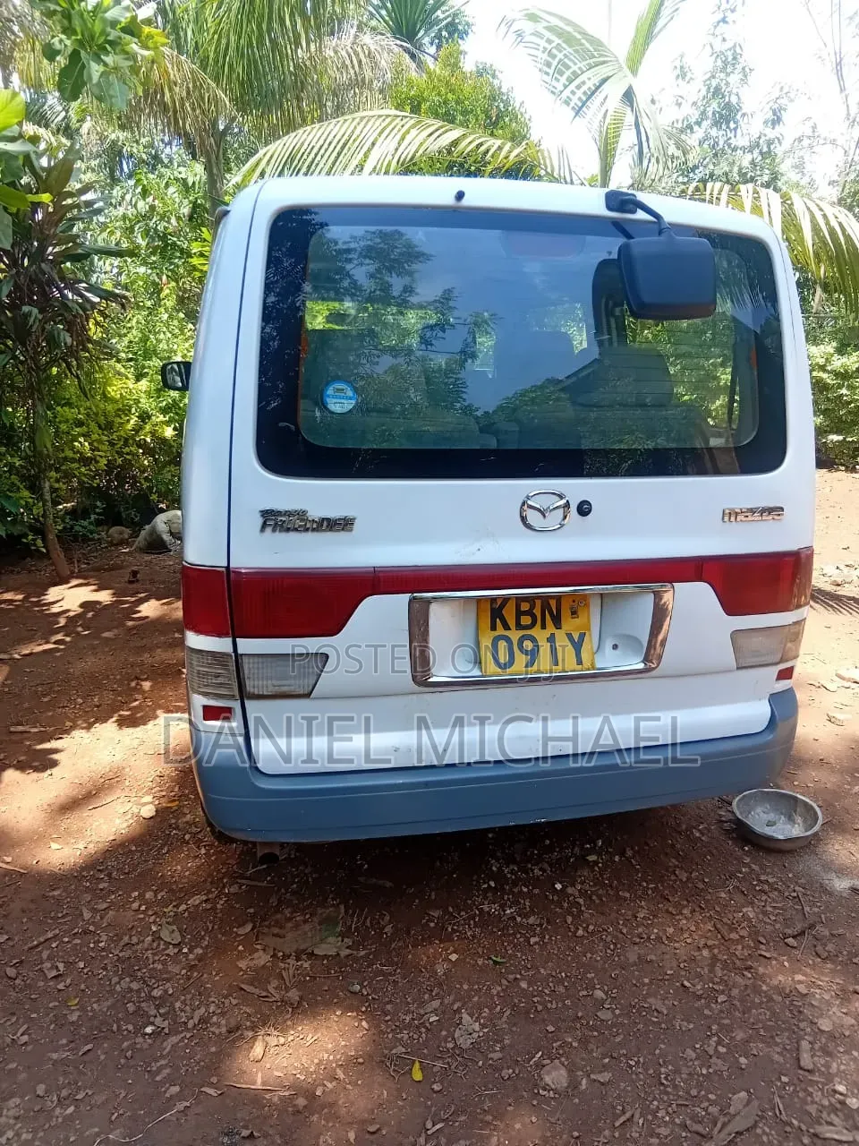 Mazda B-series 2004 White