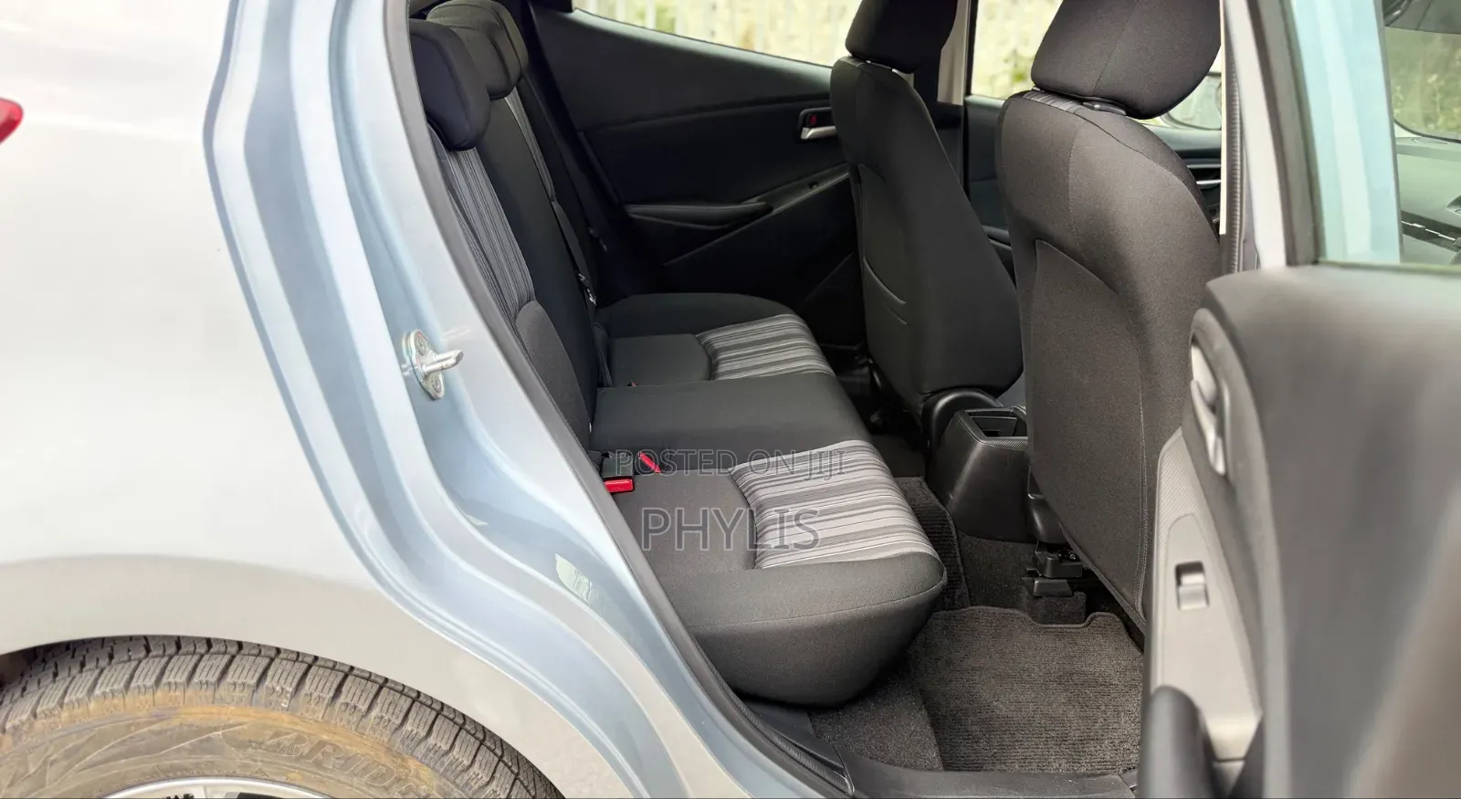 Mazda 2 2019 Silver