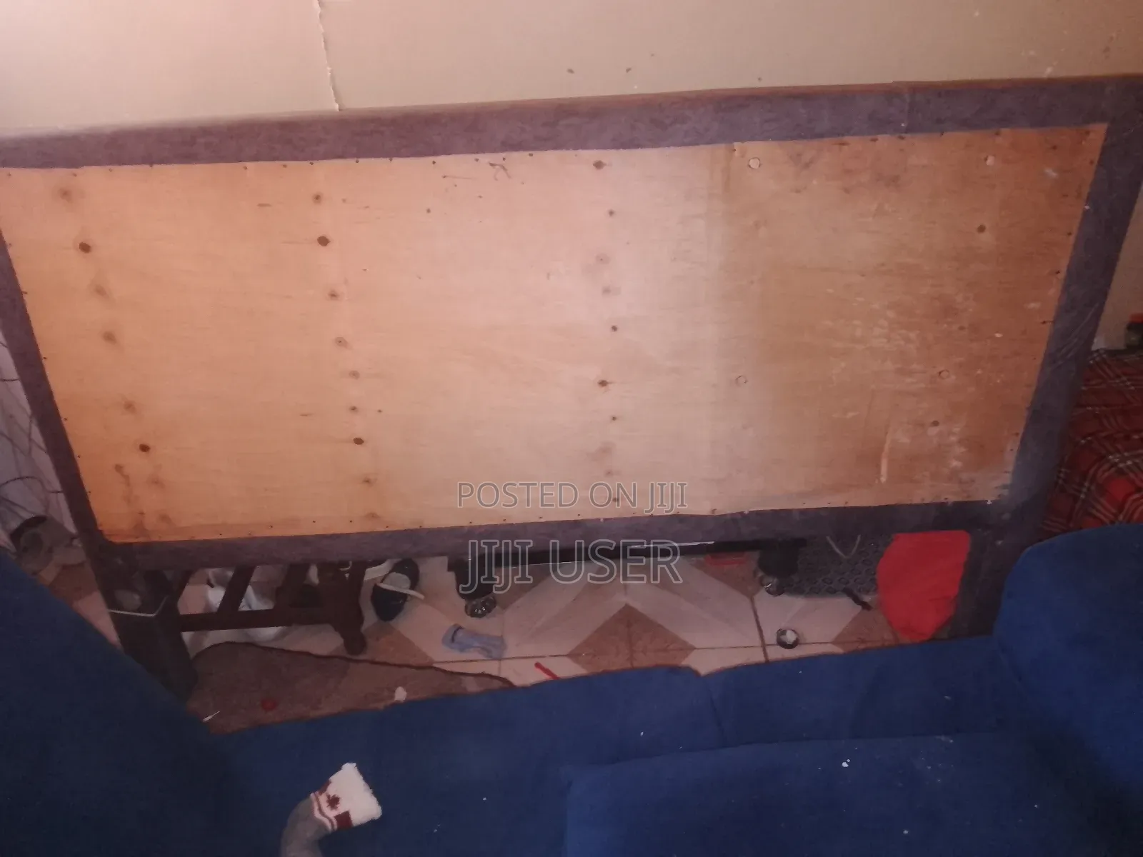 A 6*6 Chester Bed With a Matress