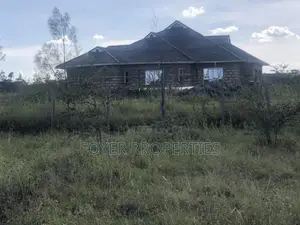 Plot Near Nairobi National Park-Distress Sale