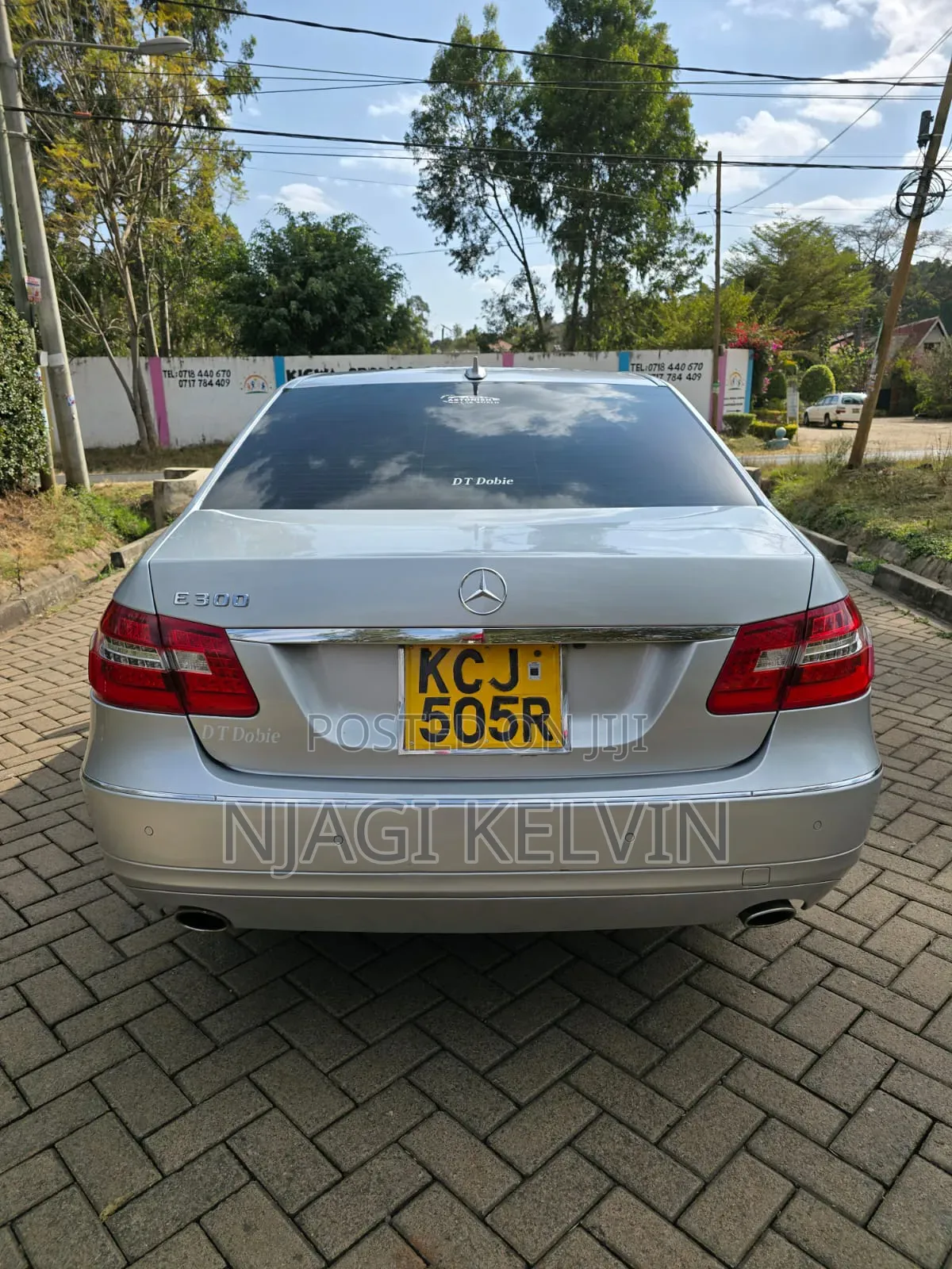 Mercedes-Benz E300 2010 Silver