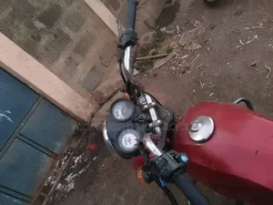 TVS XL 100 2022 Red