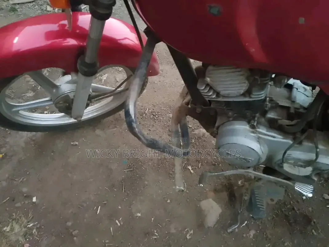 TVS XL 100 2022 Red