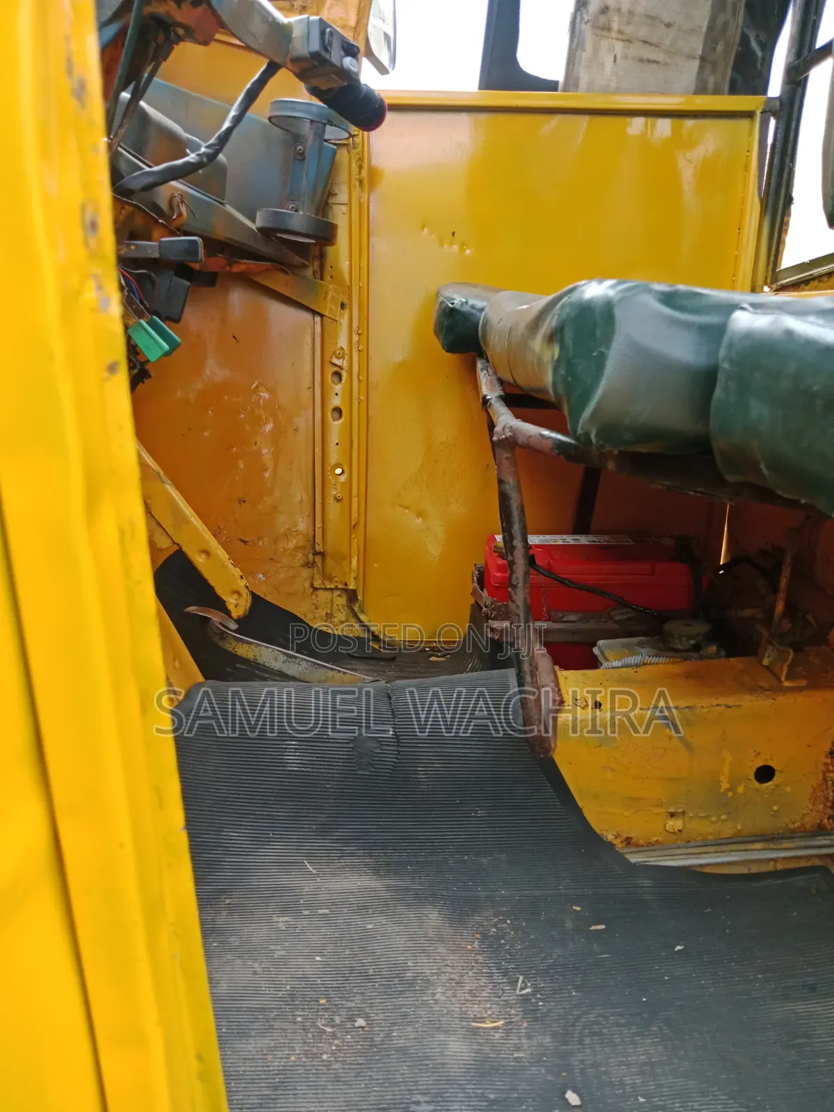 Piaggio Scooter 2018 Yellow