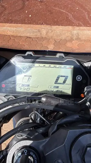 Yamaha R3 2022 Blue