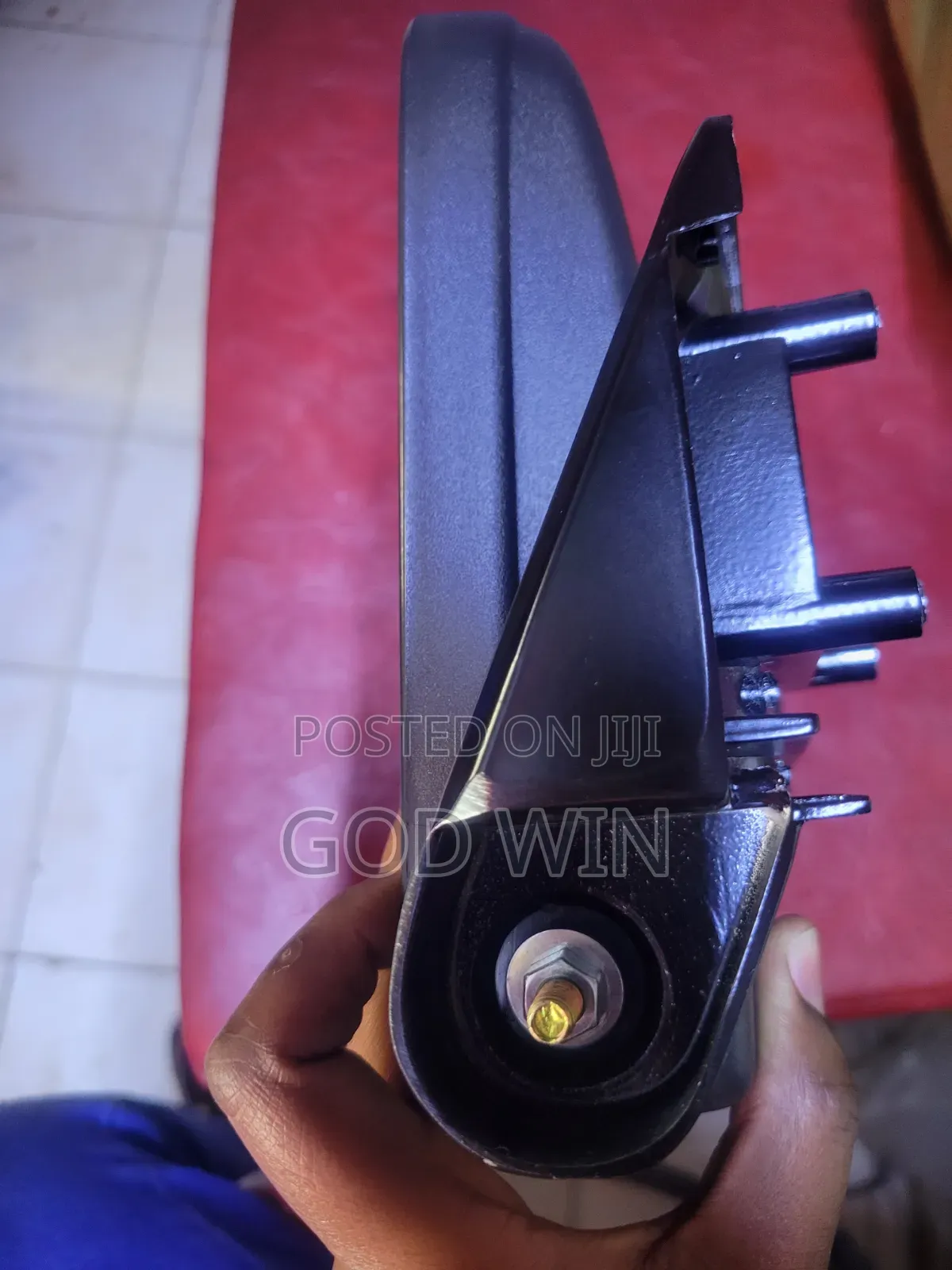 Side Mirror L 200