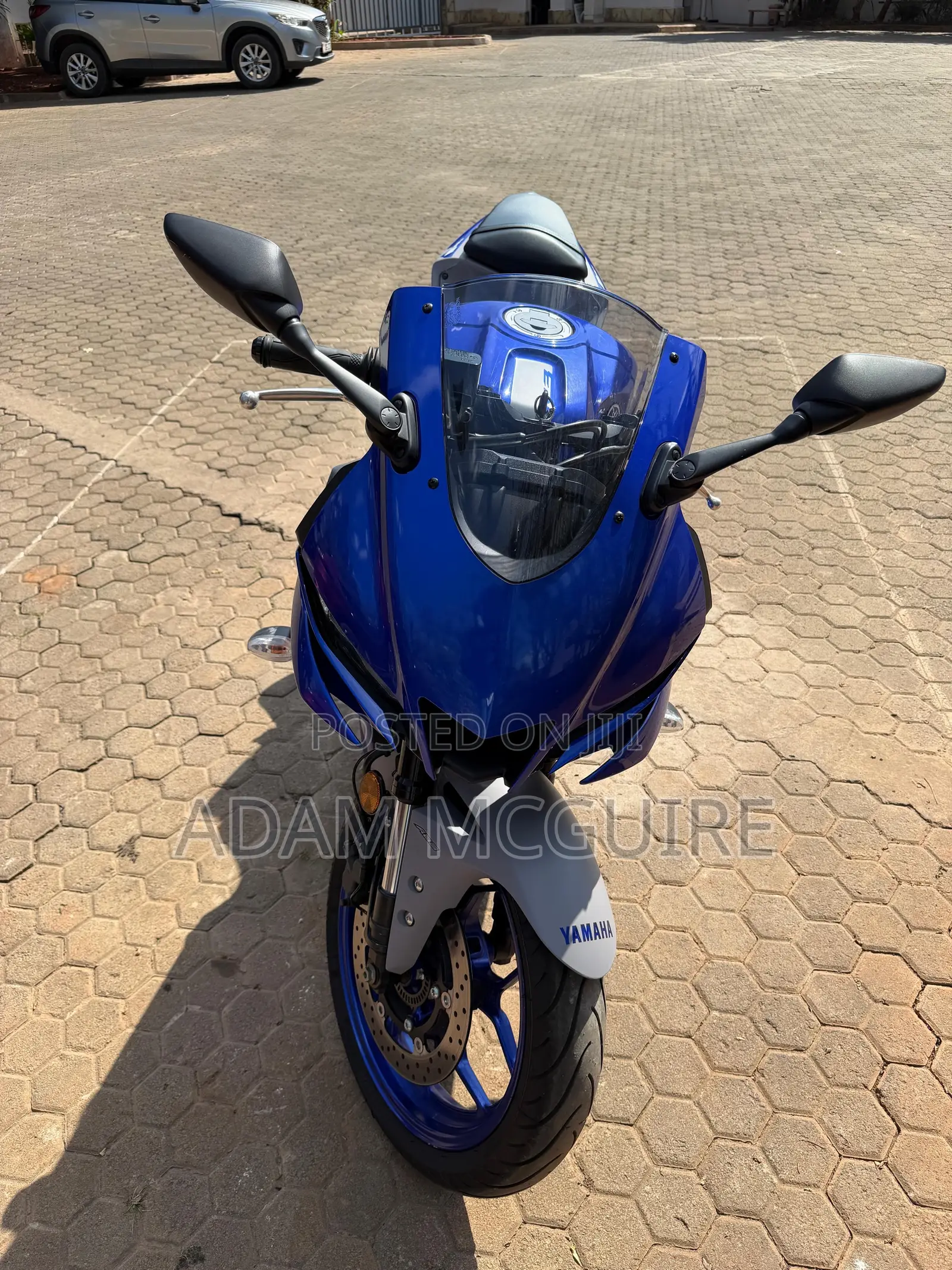 Yamaha R3 2022 Blue