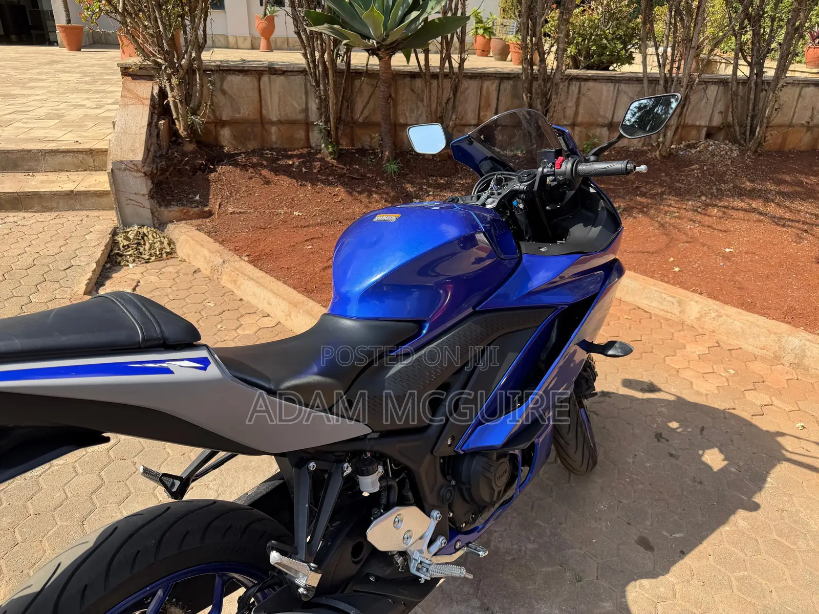 Yamaha R3 2022 Blue