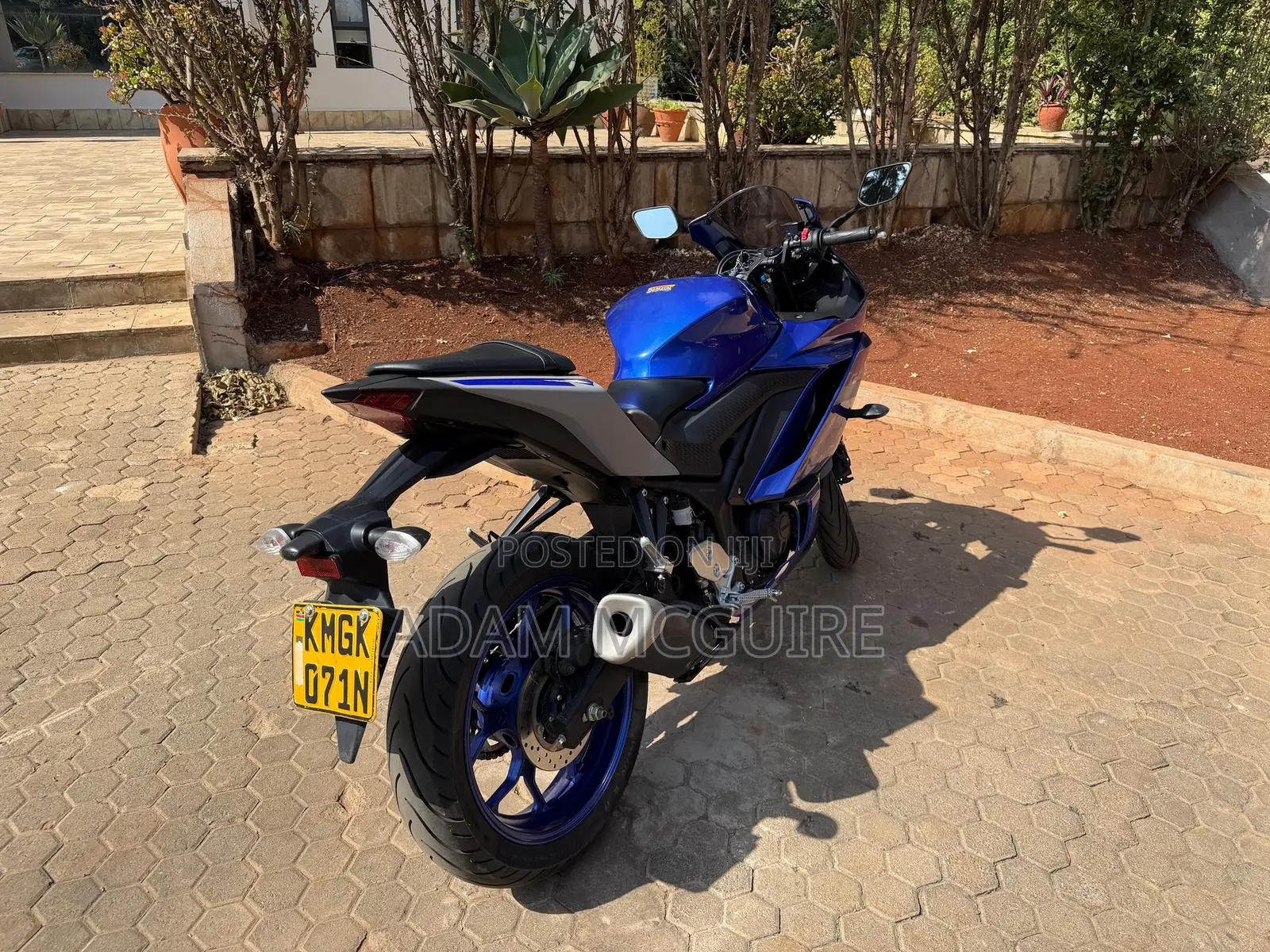 Yamaha R3 2022 Blue