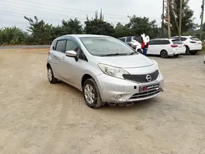 Nissan Note 2015 Silver