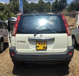 Nissan X-Trail 2005 White