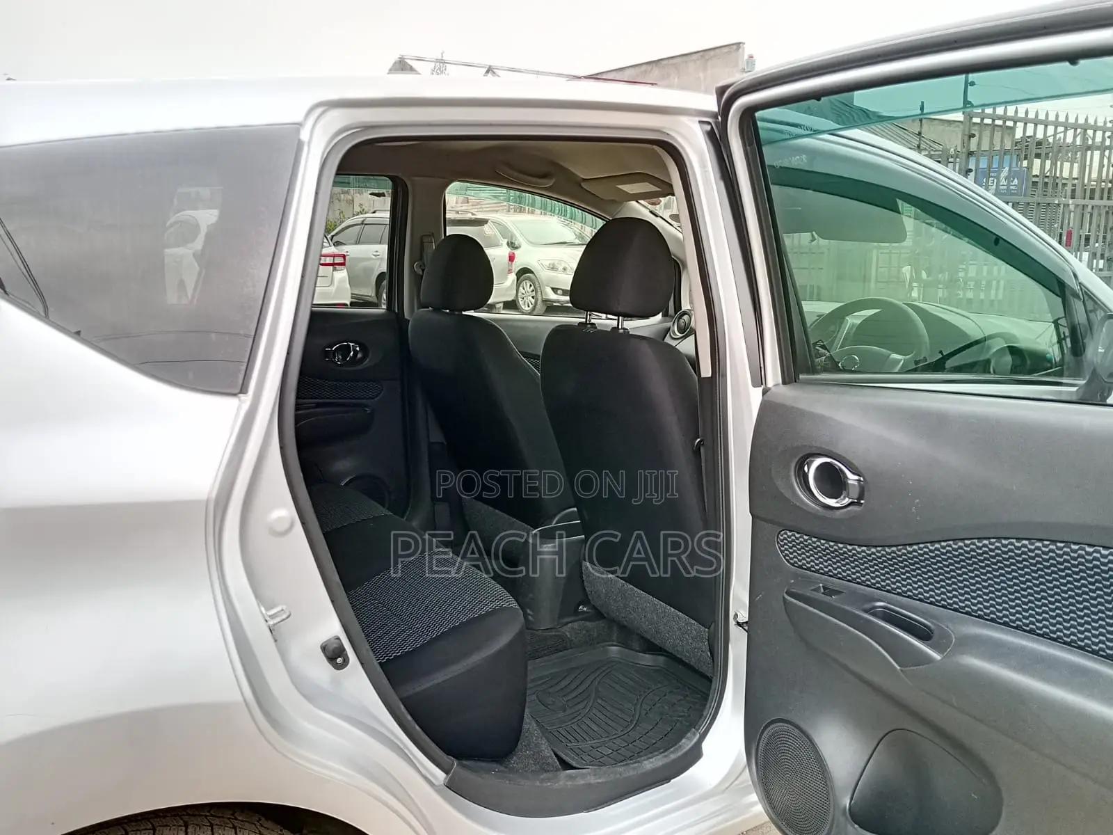 Nissan Note 2015 Silver