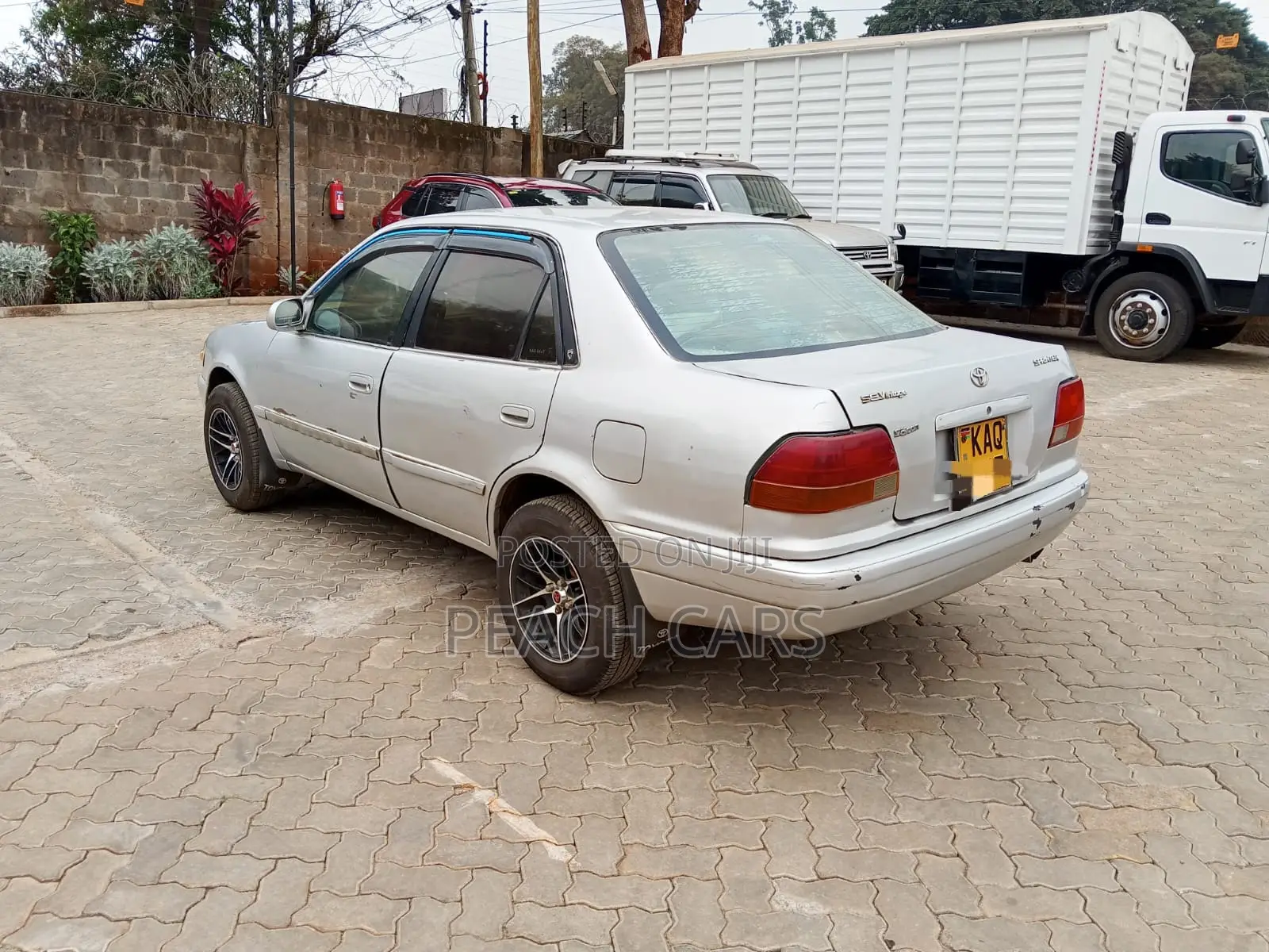 Toyota Corolla 1996 Silver
