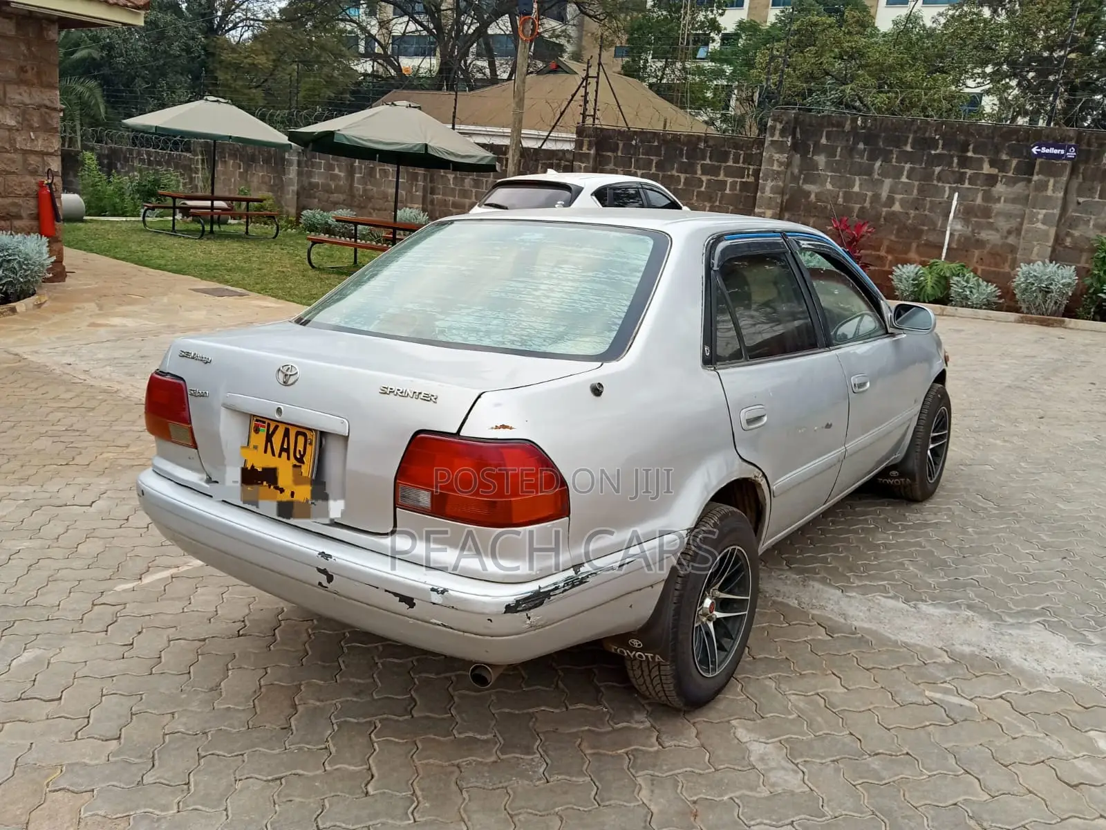 Toyota Corolla 1996 Silver