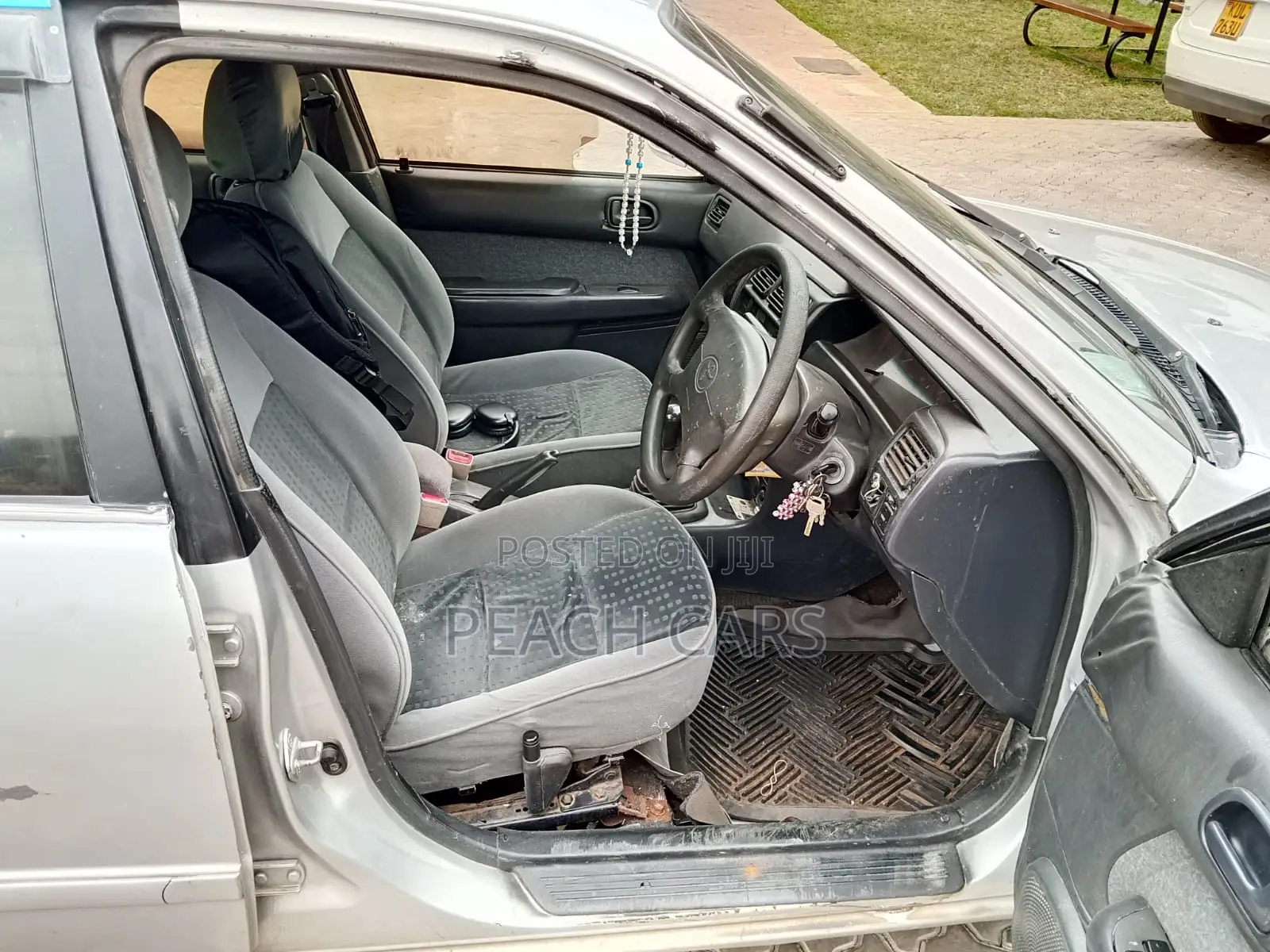 Toyota Corolla 1996 Silver