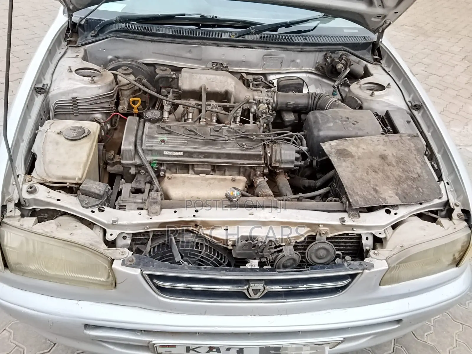 Toyota Corolla 1996 Silver