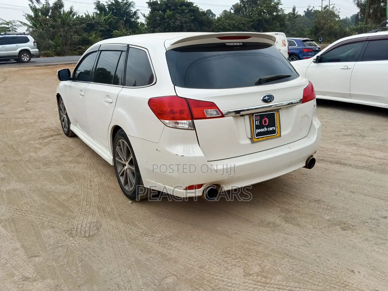Subaru Legacy 2013 White