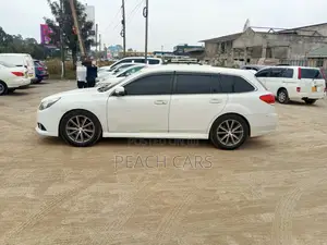 Subaru Legacy 2013 White