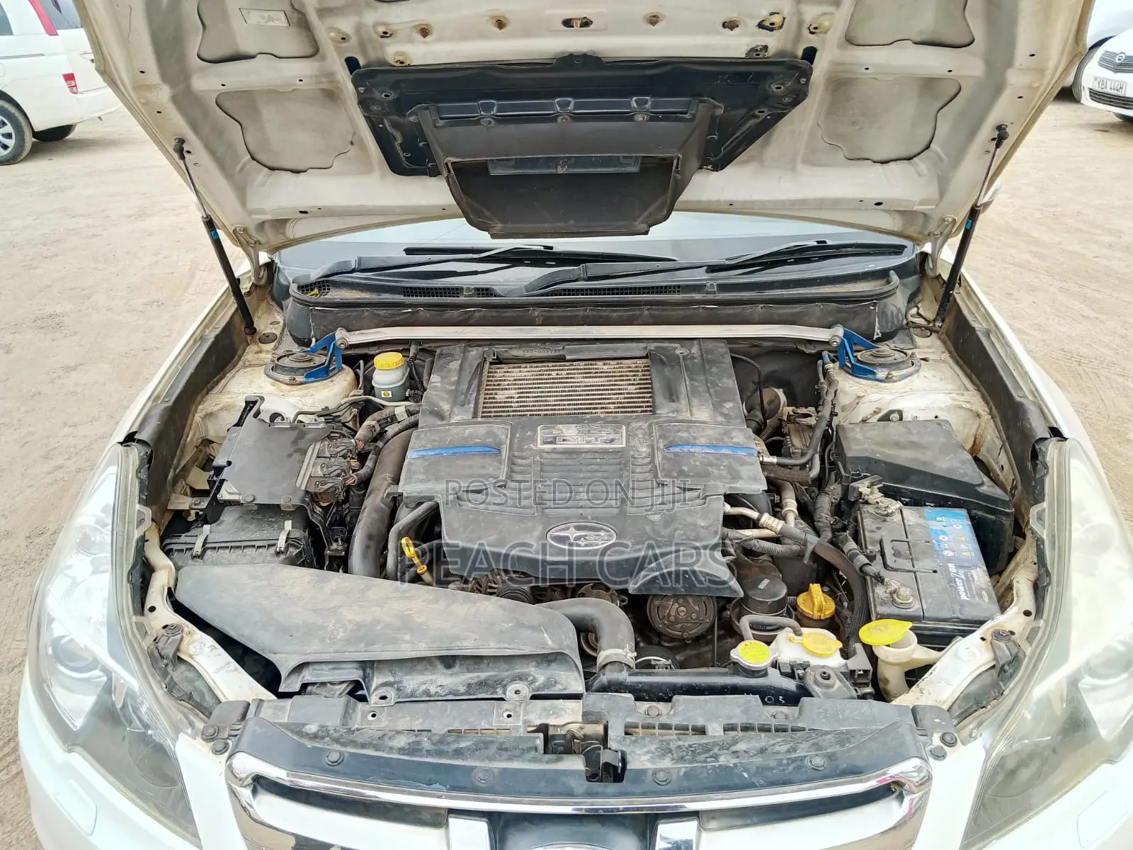 Subaru Legacy 2013 White