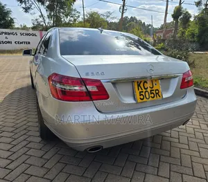 Mercedes-Benz E300 2010 Silver