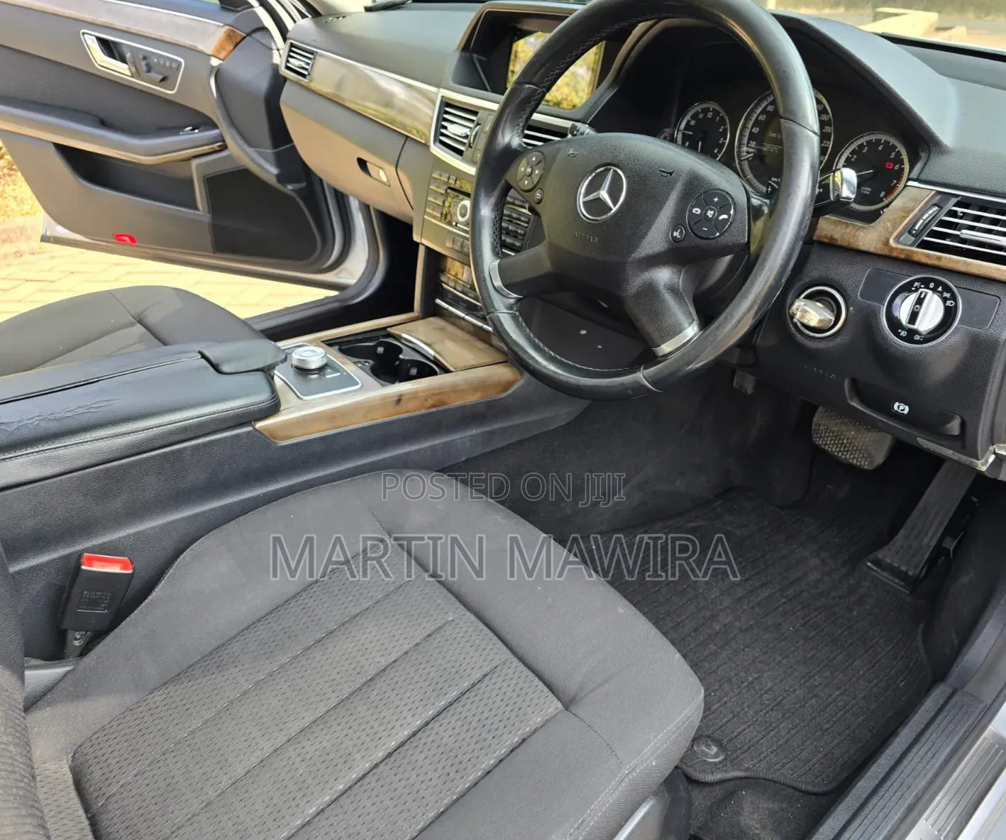 Mercedes-Benz E300 2010 Silver