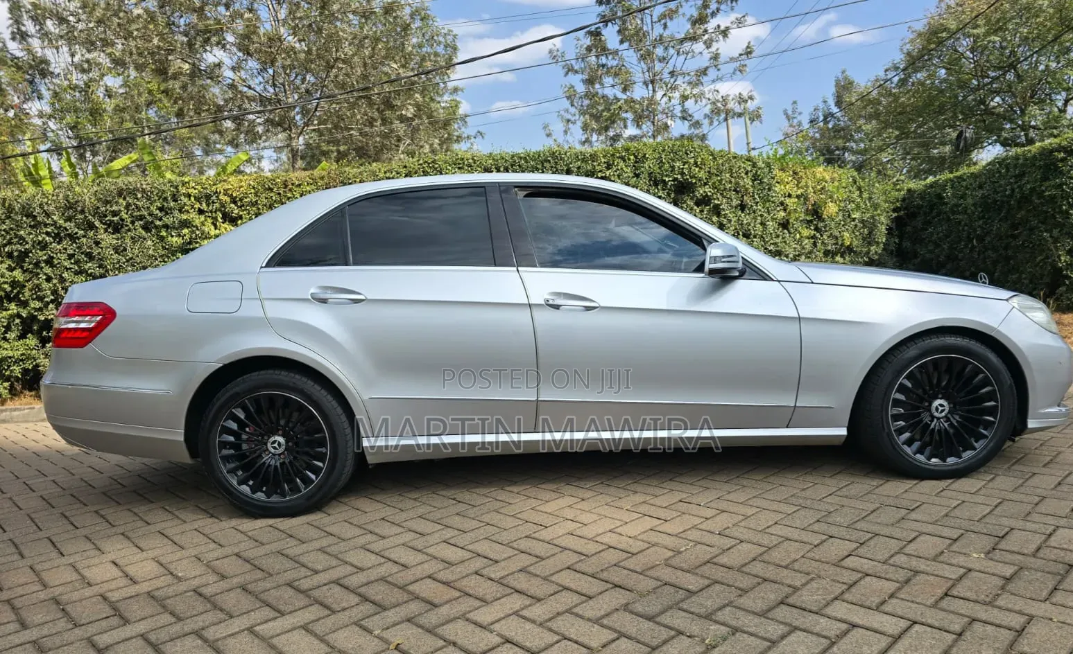 Mercedes-Benz E300 2010 Silver