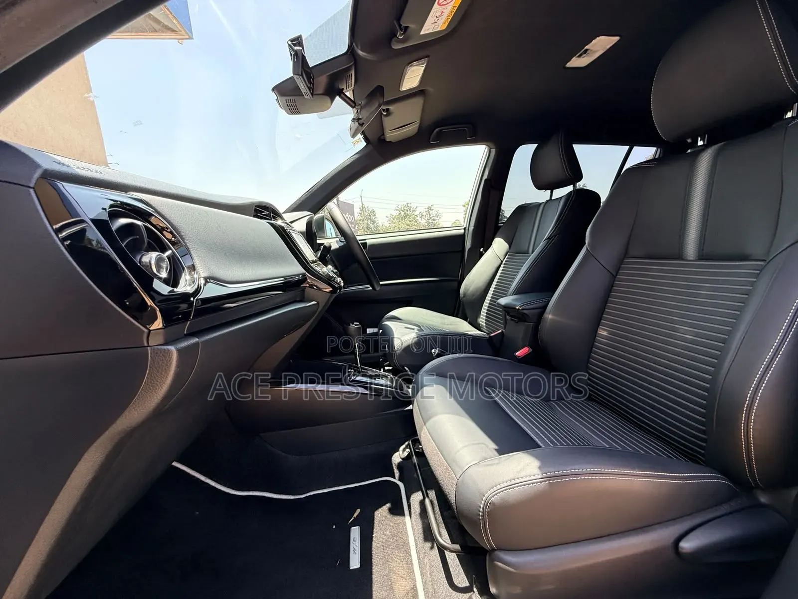 Toyota Corolla Fielder 2019 White