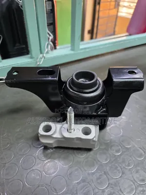 Engine Mounting Toyota Vitz/Yaris Front Righ Hand