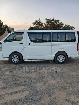 Toyota HiAce 2012 White
