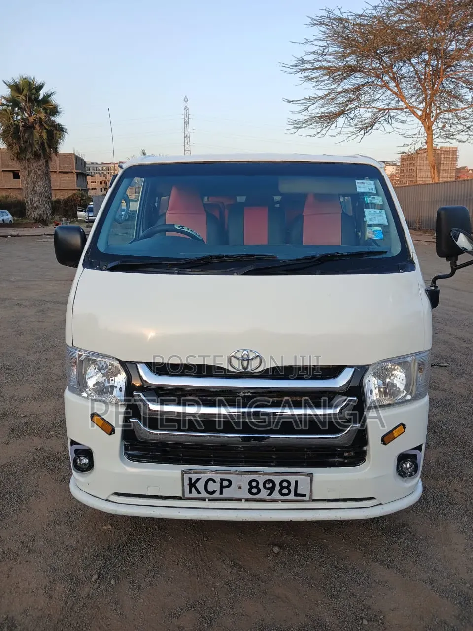 Toyota HiAce 2012 White