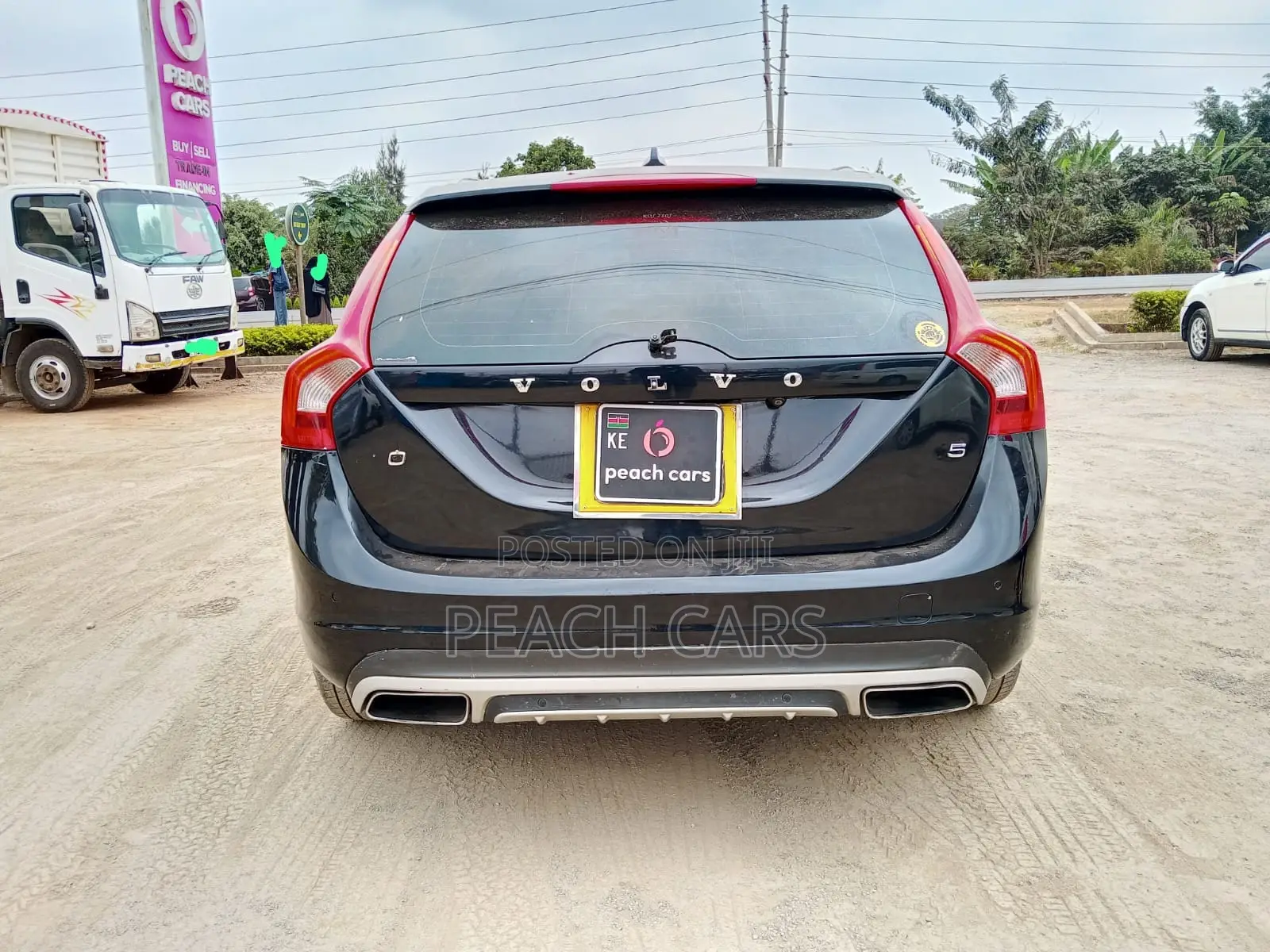 Volvo V60 2015 Black