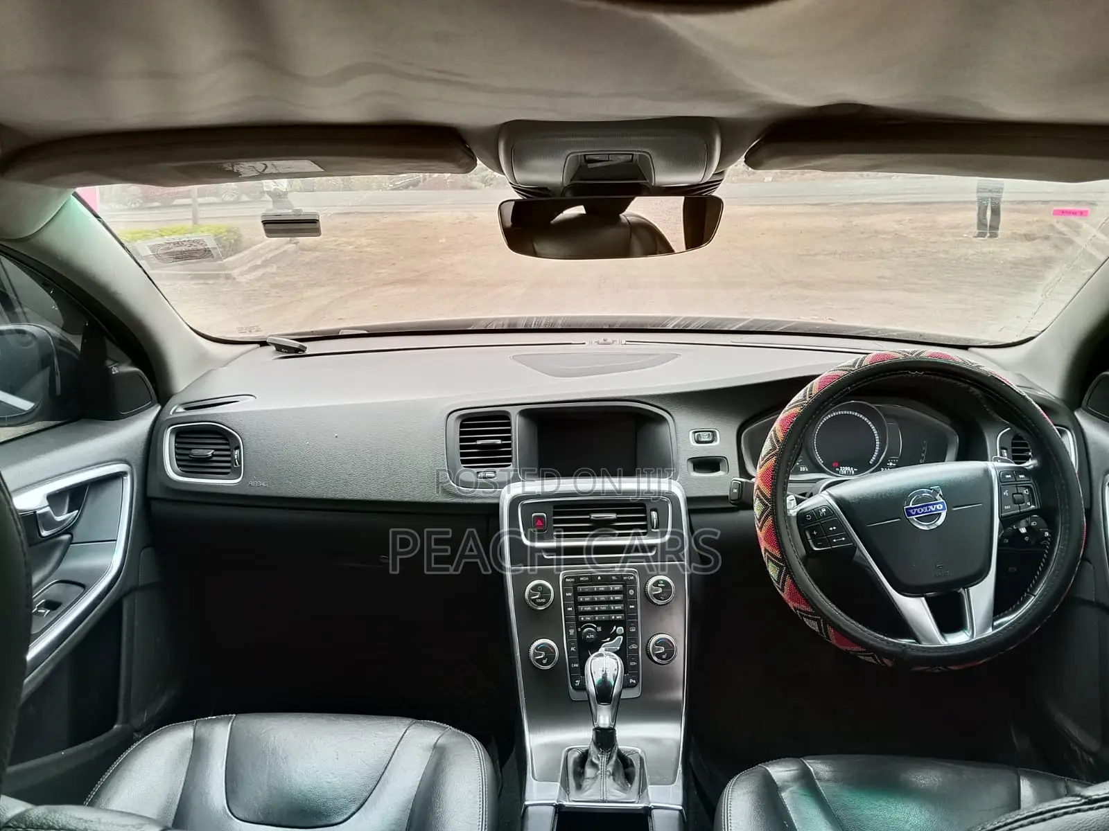 Volvo V60 2015 Black