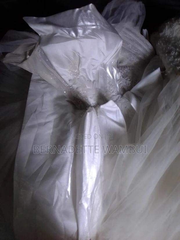 Wedding Gown - thumbnail 2