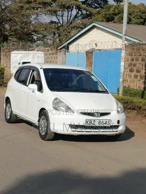 Honda Fit 2006 White