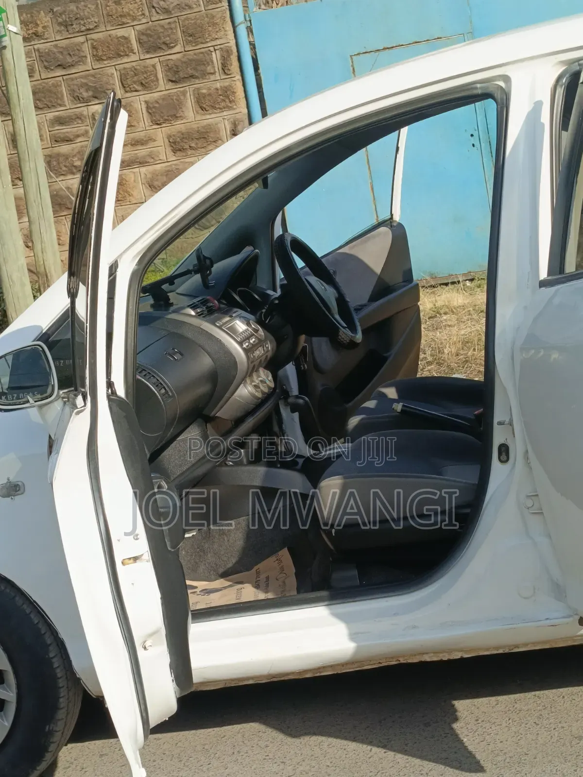 Honda Fit 2006 White