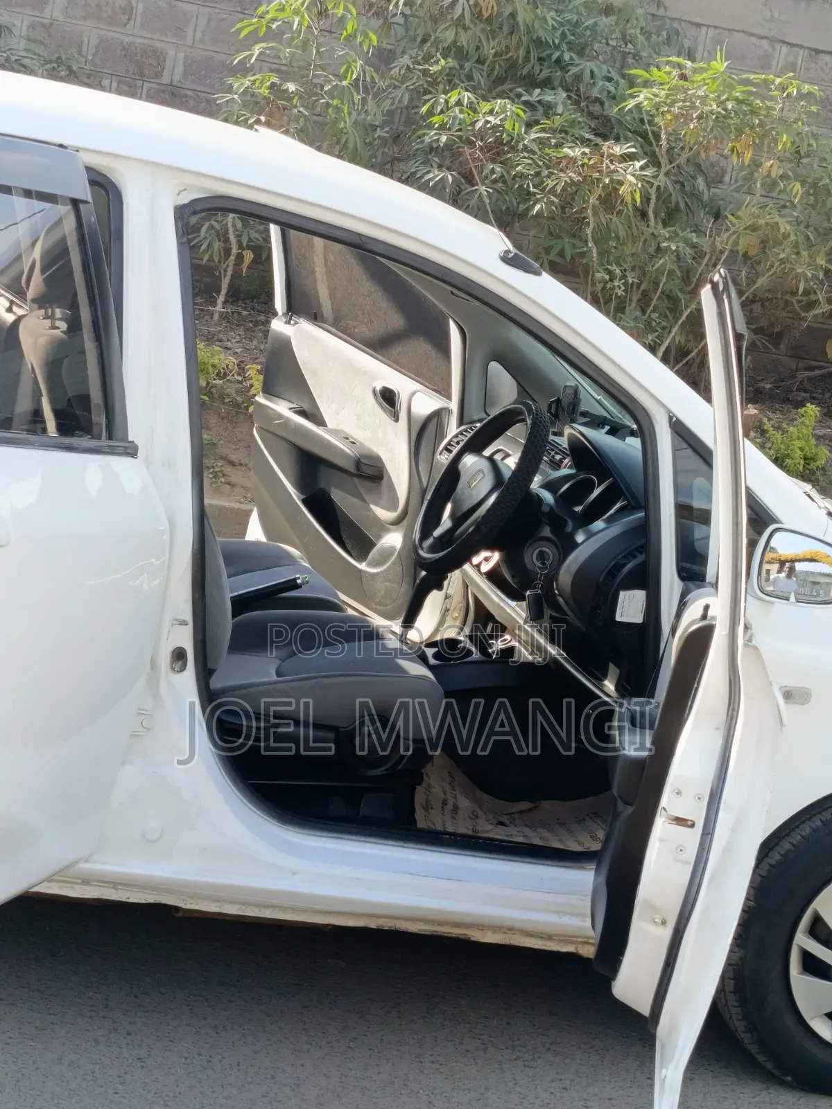 Honda Fit 2006 White