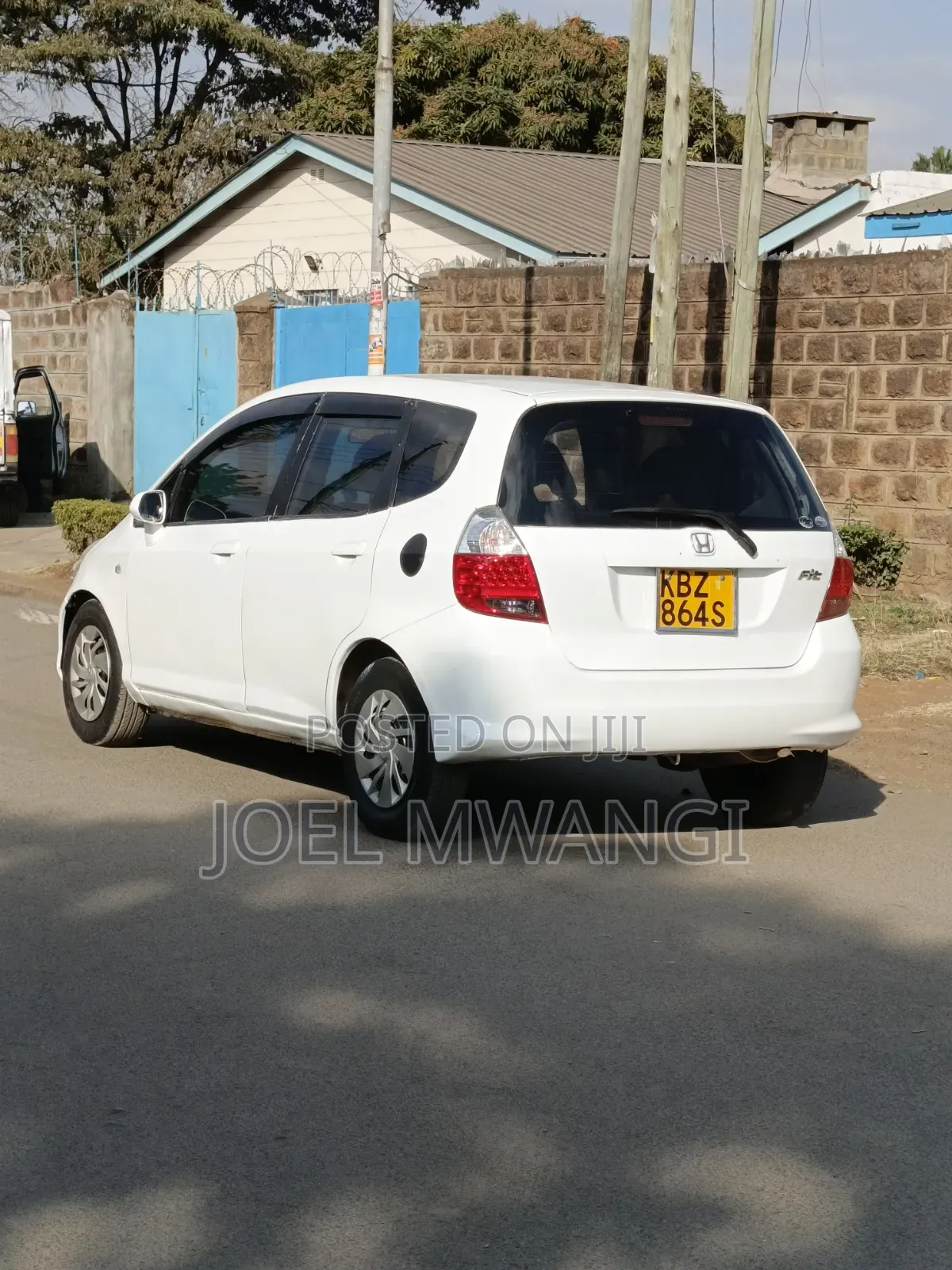 Honda Fit 2006 White