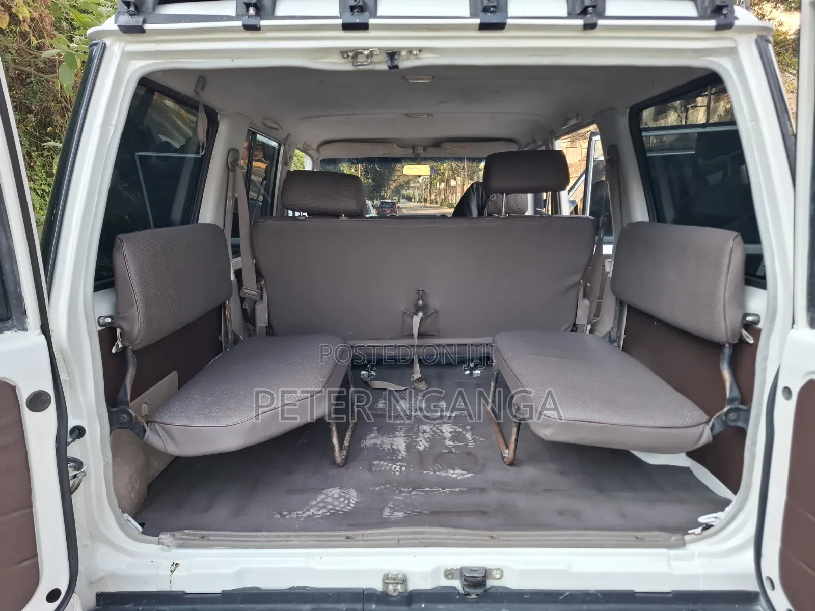 Toyota Land Cruiser 2012 White