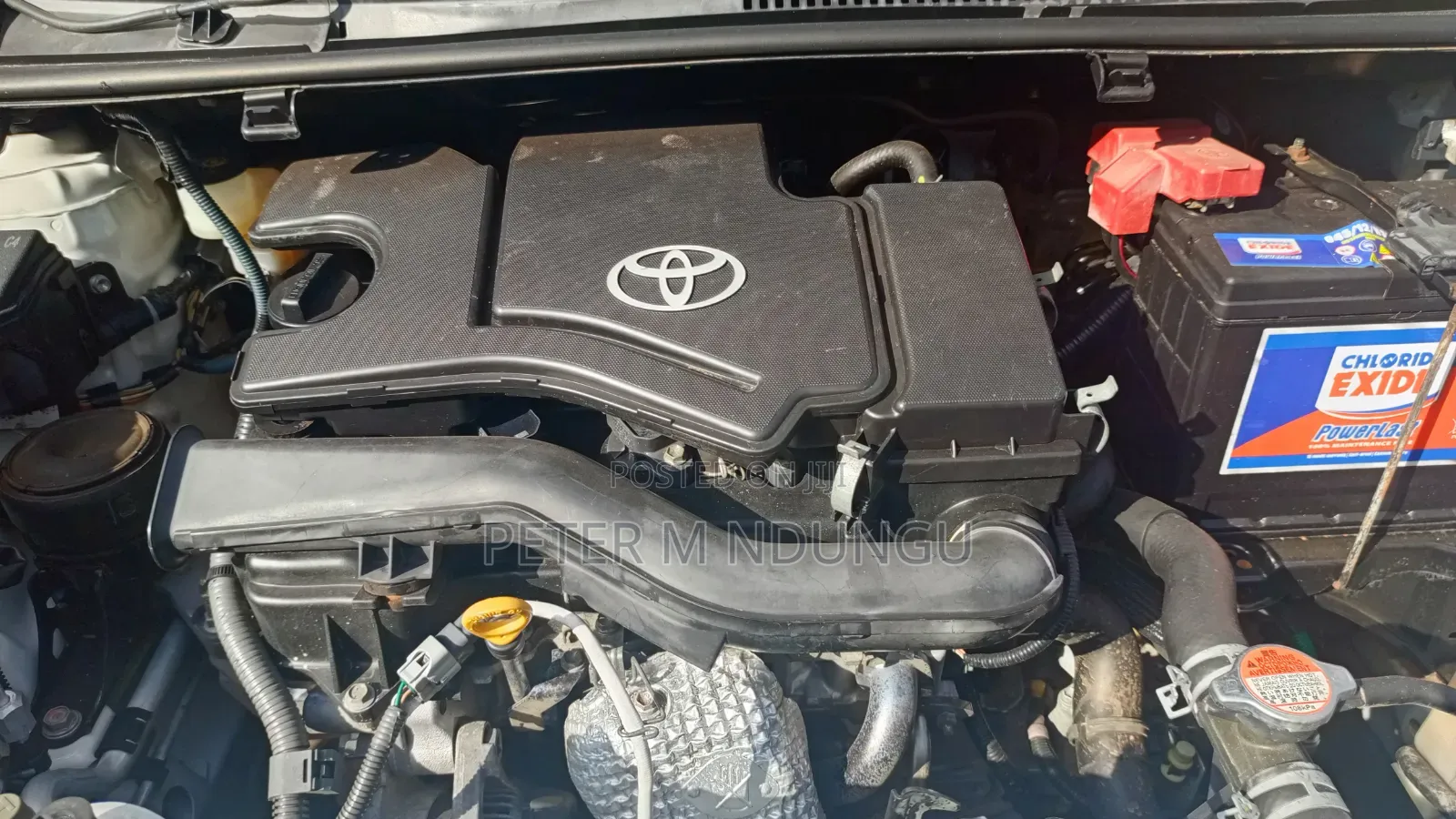 Toyota Vitz 2015 White